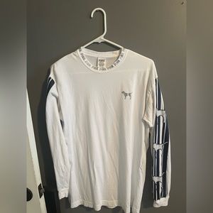 Long sleeve Victoria secret top